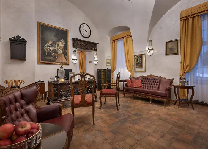 Little King Hotel U Malvaze Praga